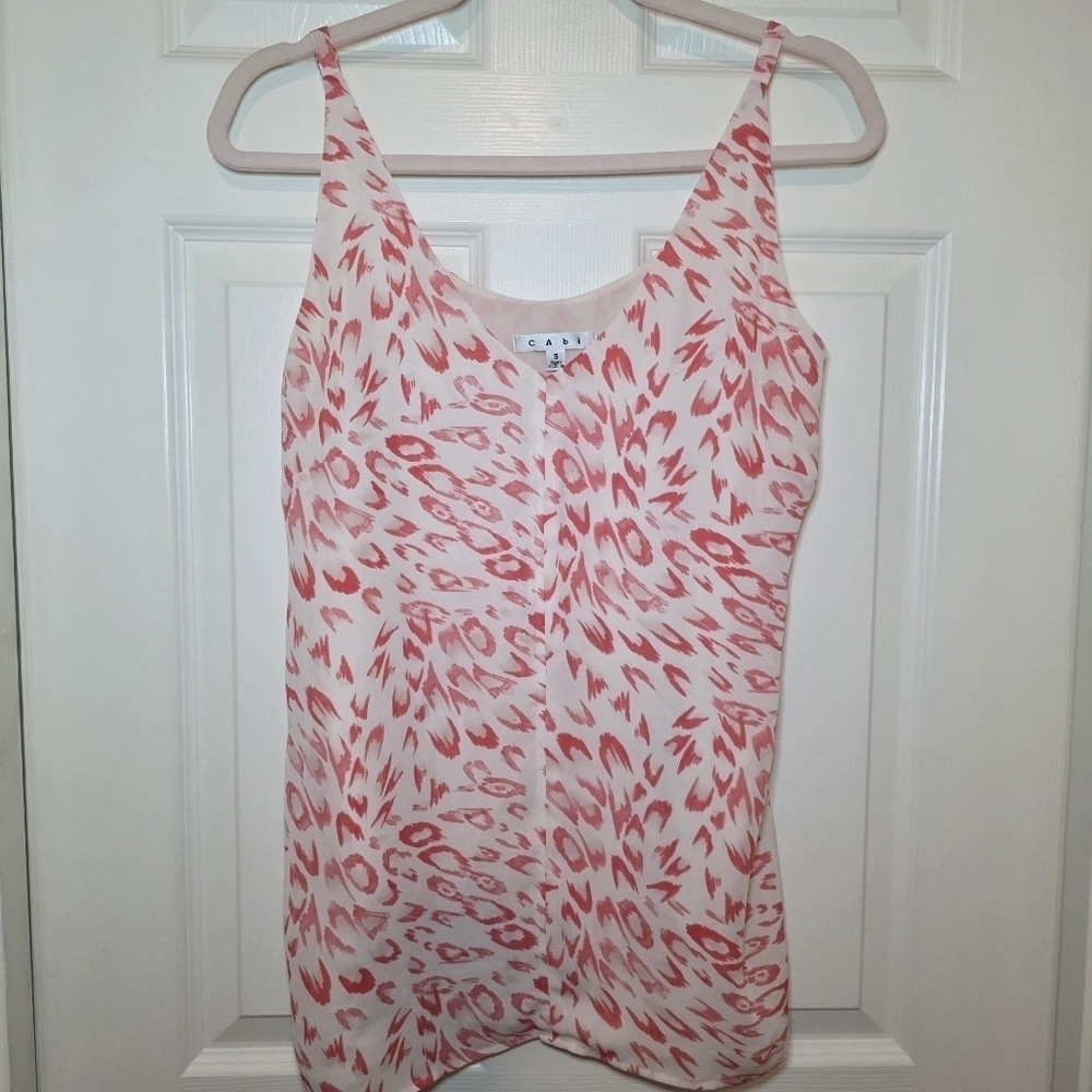 Cabi #267 tank Flirty Cami career V neck layering
